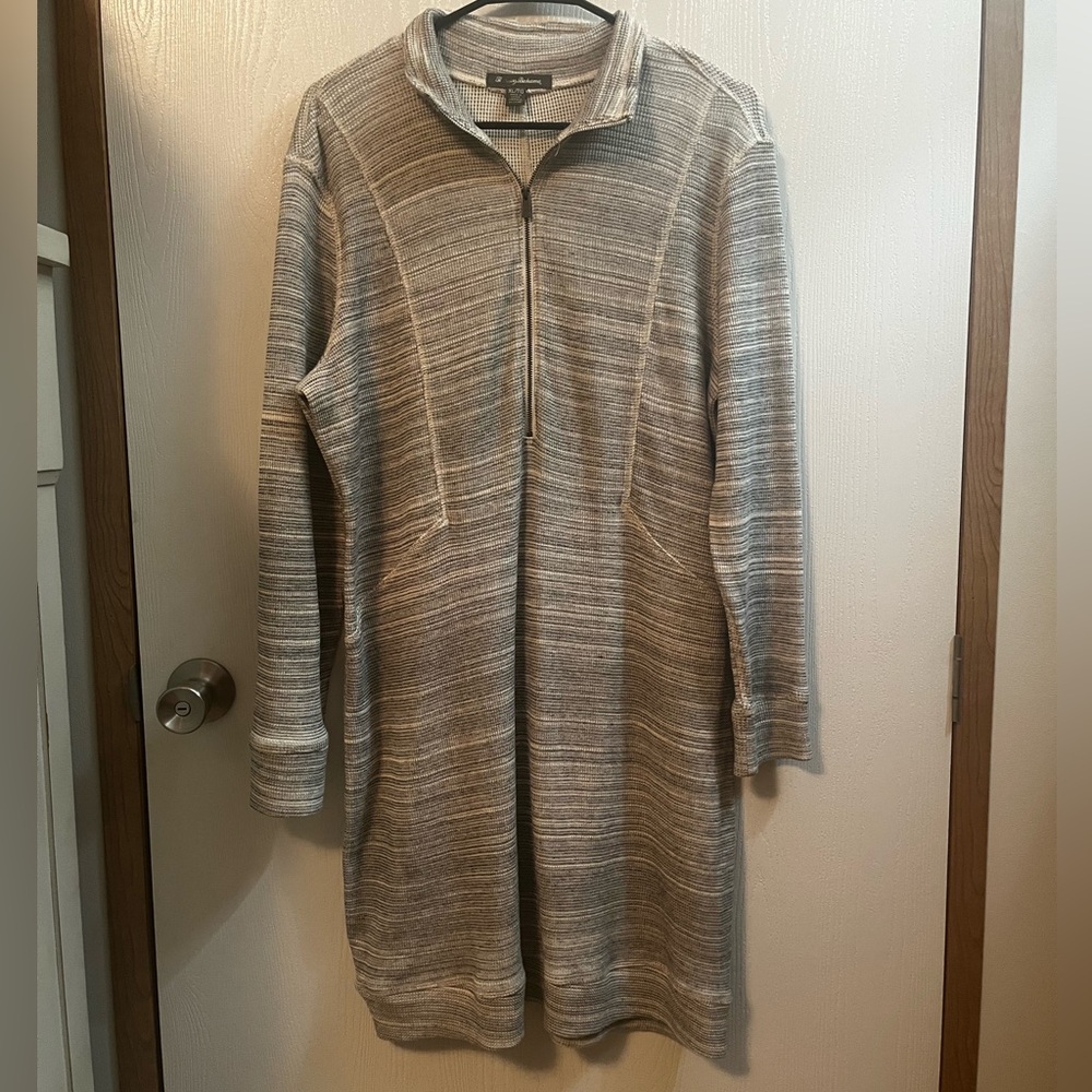 Tommy Bahama Gray Striped Midi Dress